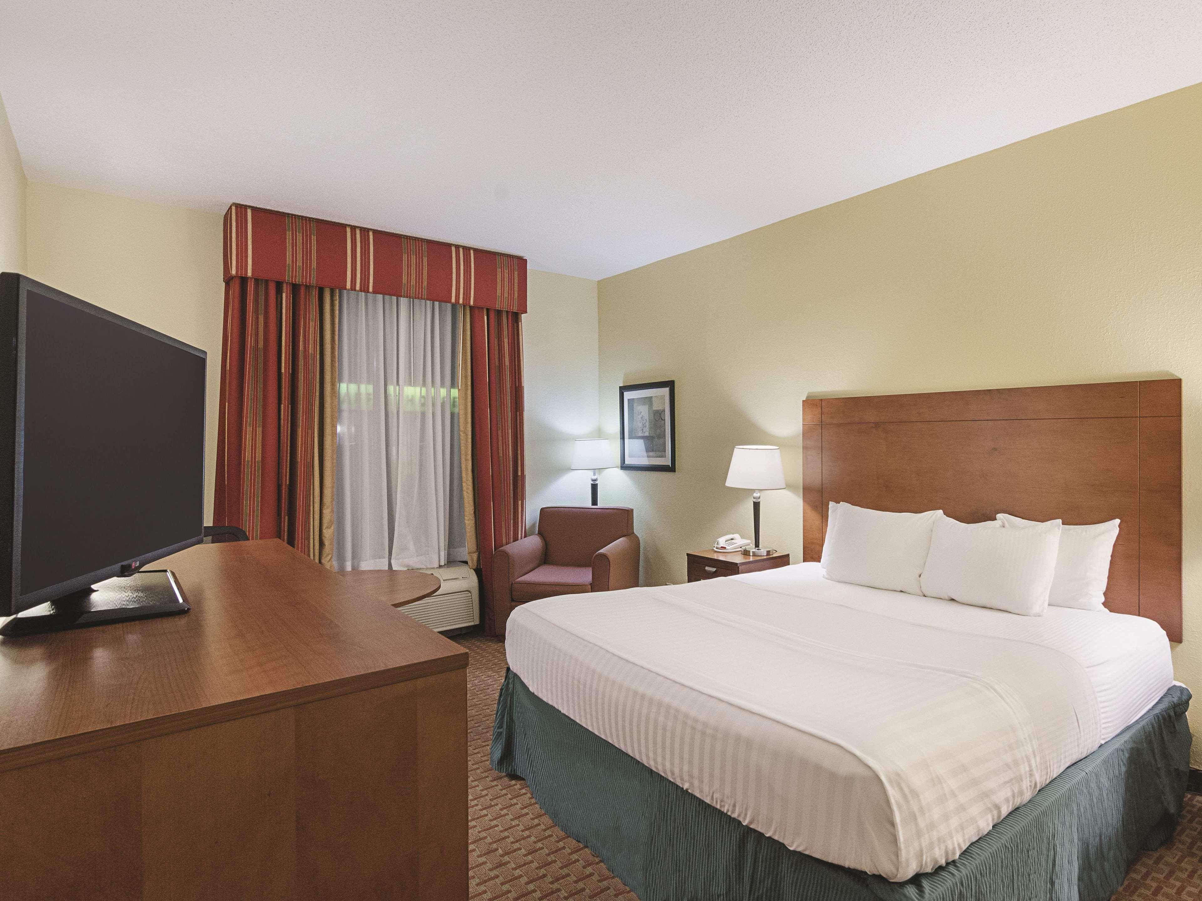 La Quinta Inn & Suites By Wyndham Ντόθαν Εξωτερικό φωτογραφία