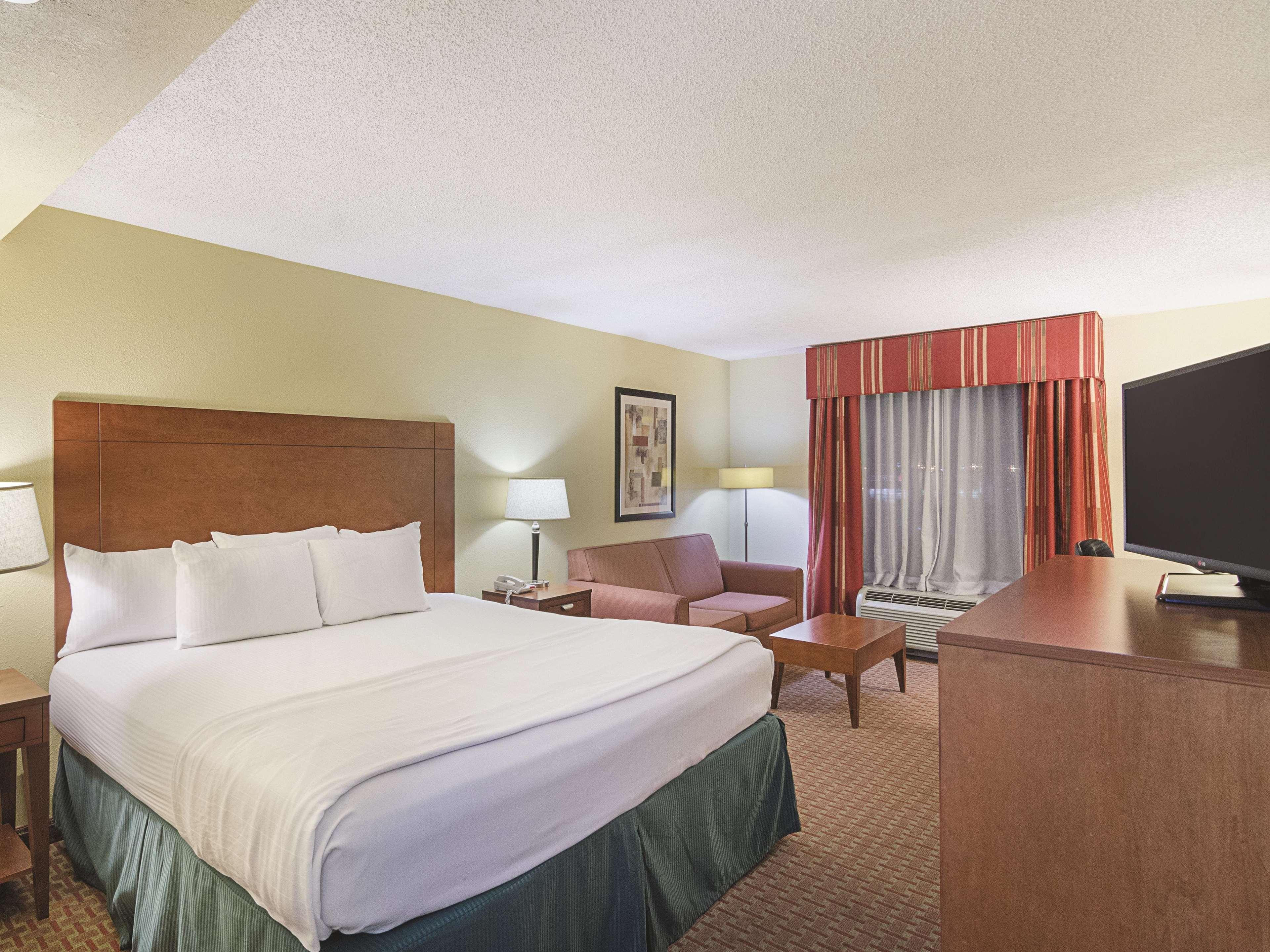 La Quinta Inn & Suites By Wyndham Ντόθαν Εξωτερικό φωτογραφία