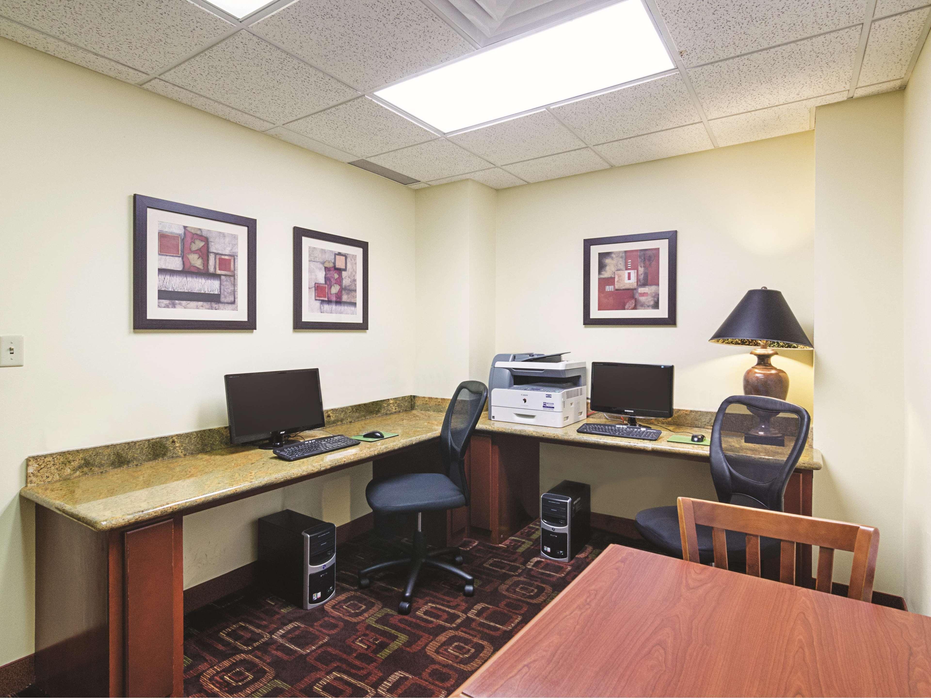 La Quinta Inn & Suites By Wyndham Ντόθαν Εξωτερικό φωτογραφία