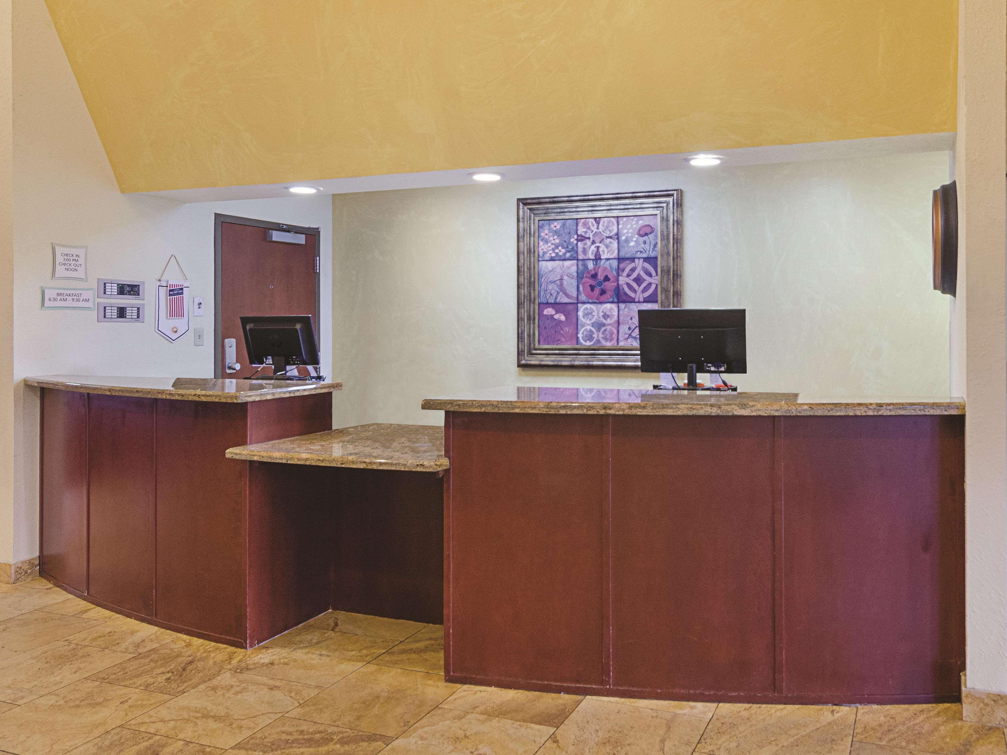 La Quinta Inn & Suites By Wyndham Ντόθαν Εξωτερικό φωτογραφία