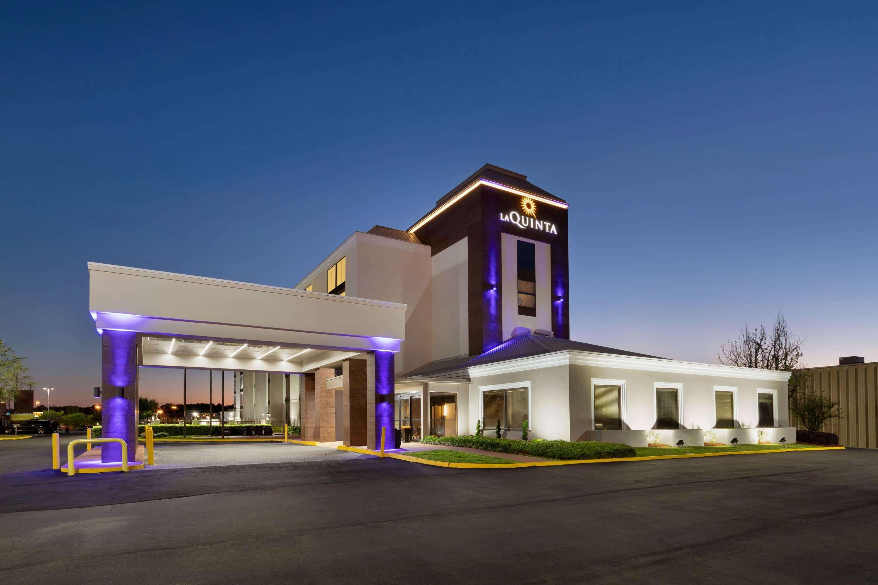 La Quinta Inn & Suites By Wyndham Ντόθαν Εξωτερικό φωτογραφία