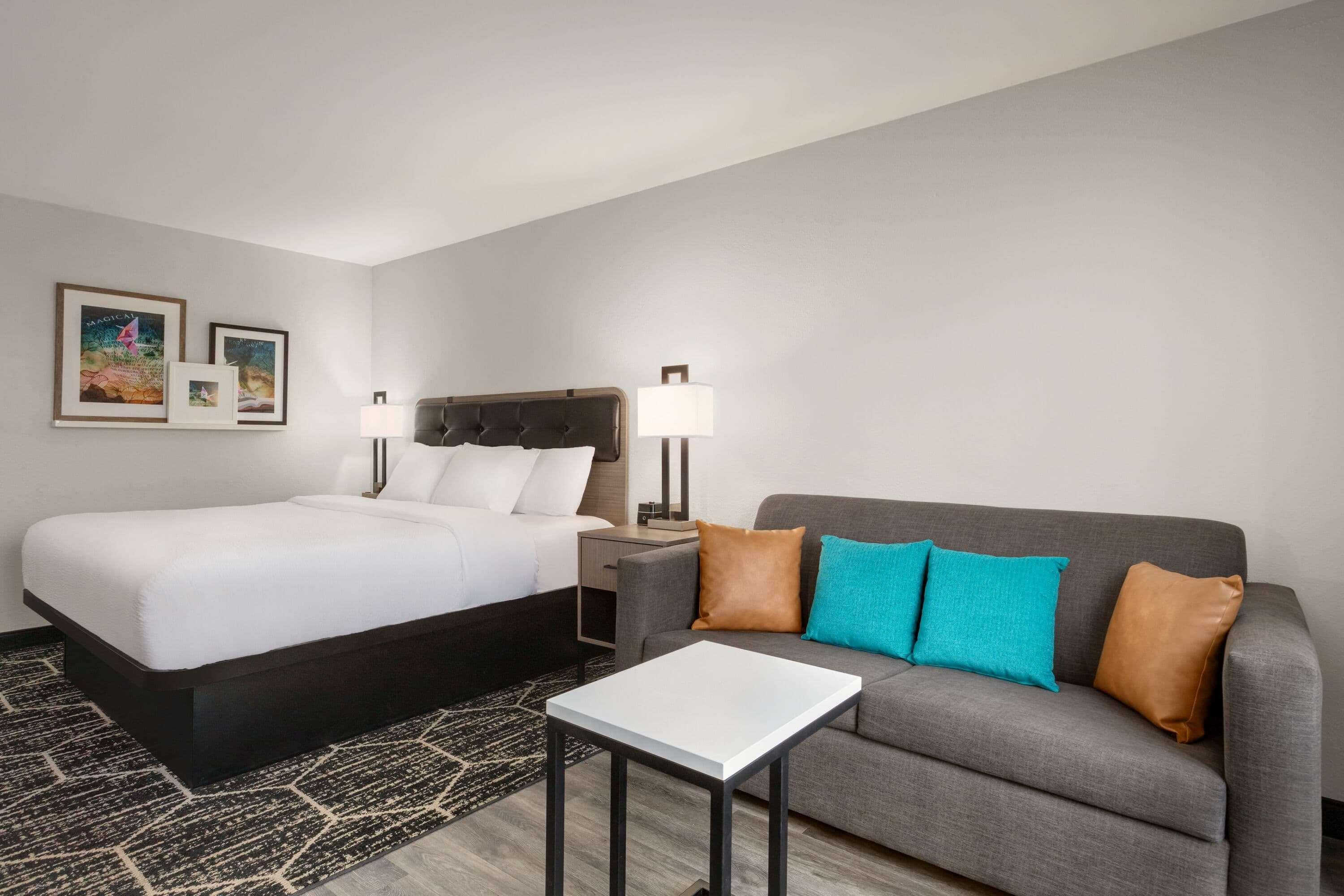 La Quinta Inn & Suites By Wyndham Ντόθαν Εξωτερικό φωτογραφία