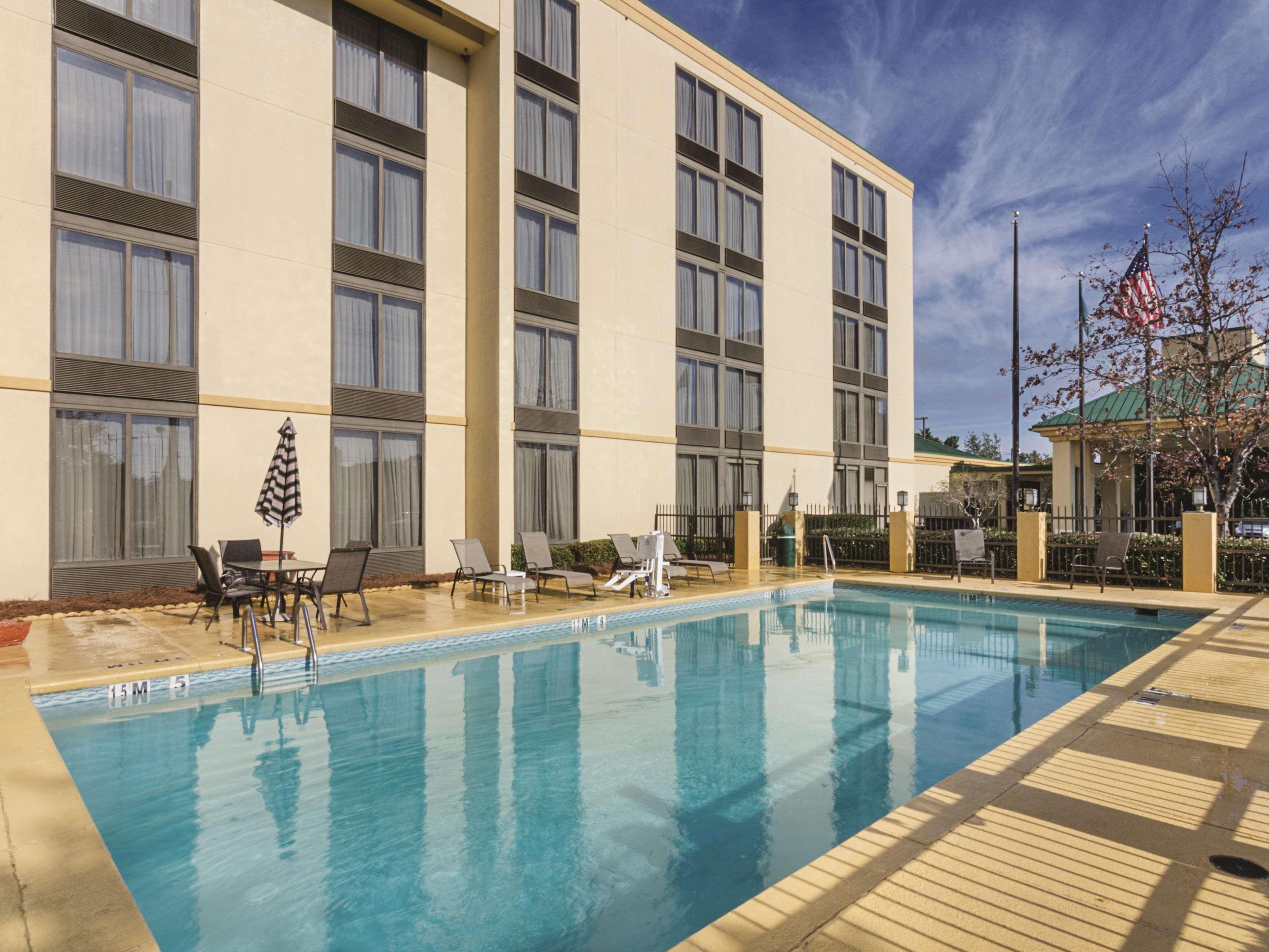 La Quinta Inn & Suites By Wyndham Ντόθαν Εξωτερικό φωτογραφία