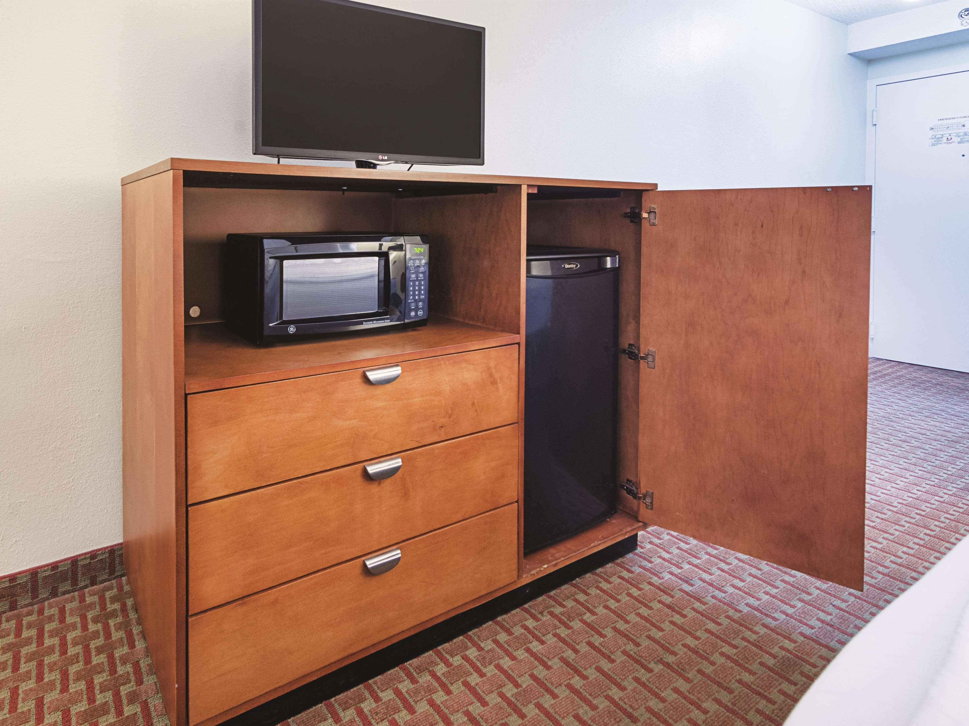 La Quinta Inn & Suites By Wyndham Ντόθαν Εξωτερικό φωτογραφία