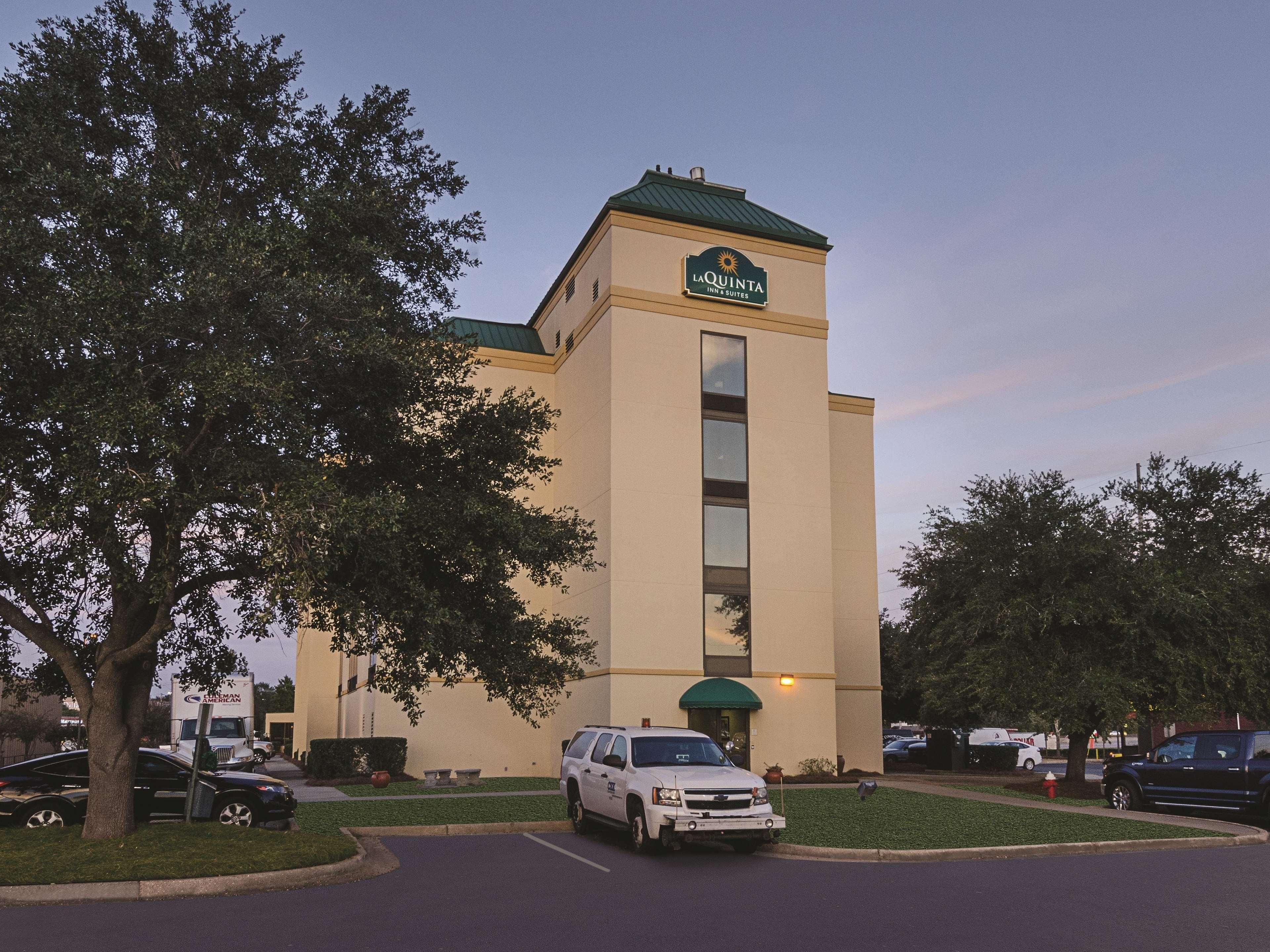 La Quinta Inn & Suites By Wyndham Ντόθαν Εξωτερικό φωτογραφία